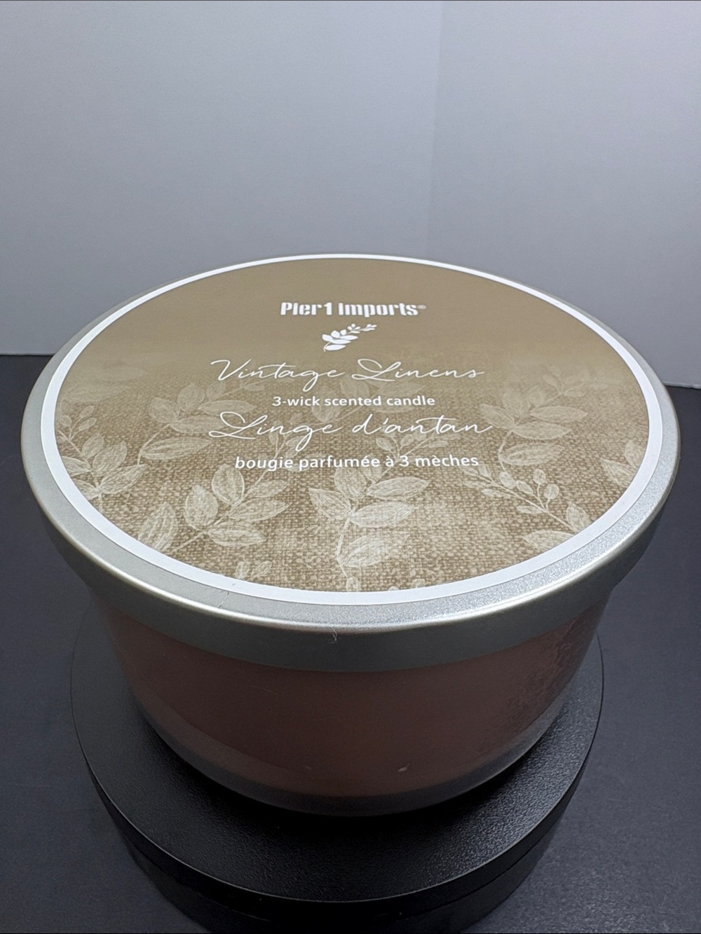 Pier 1 Imports Vintage Linens 3-Wick Scented Candle Discontinued